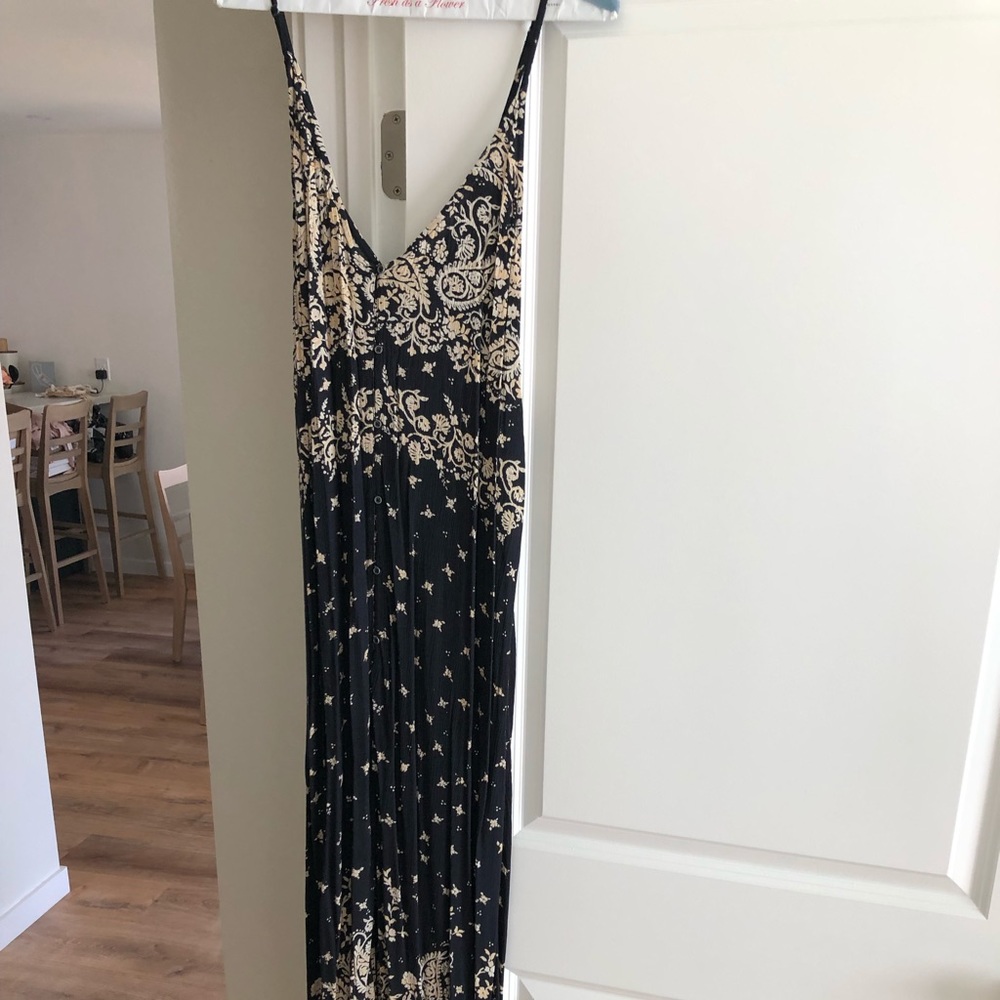 Billabong L navy button up maxi dress